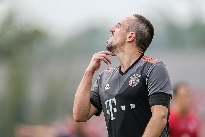 Ein entspannter Carlo Ancelotti, ein freundlicher Empfang für Rummenigge in der Heimat und ein Verletzungsschock für Arjen Robben &ndash; die Bilder vom Testspiel gegen den SV Lippstadt.