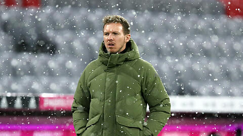 Muss im Mittelfeld umdenken: FCB-Trainer Julian Nagelsmann. (Archivbild)