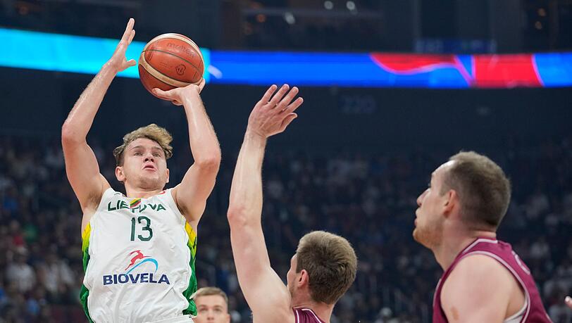 Litauen-Star Rokas Jokubaitis (links) soll die Bayern zu Erfolgen führen.