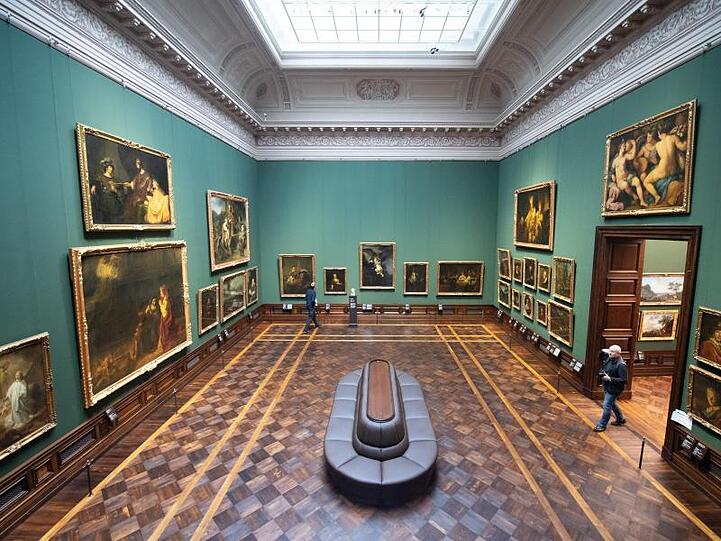 Nach siebenjähriger Sanierung wurde die Gemäldegalerie Alte Meister in Dresden wiedereröffnet.