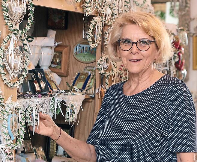 Hannelore Furich, Inhaberin von Sterntaler - Himmlische Geschenke.
