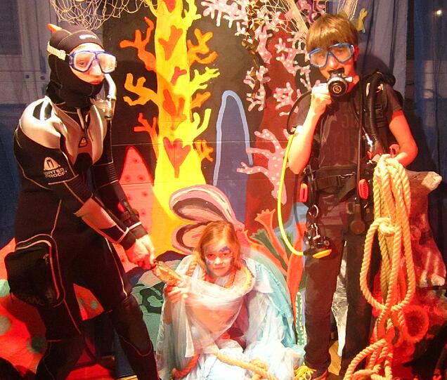 Am Faschingssamstag wird unter Wasser Fasching gefeiert.