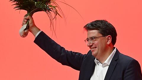 Neuer Spitzenkandidat der Bayern-SPD: Landeschef Florian von Brunn ist am Samstag mit 93 Prozent der Stimmen gewählt worden.