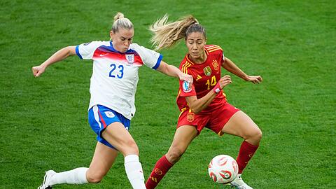 Die Engländerinnen und Spanierinnen lieferten sich ein hart umkämpftes EM-Finale