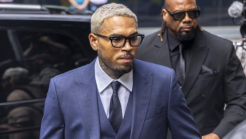 Chris Brown hat den Millionenprozess vor Gericht verloren. Chris Brown hat den Millionenprozess vor Gericht verloren.