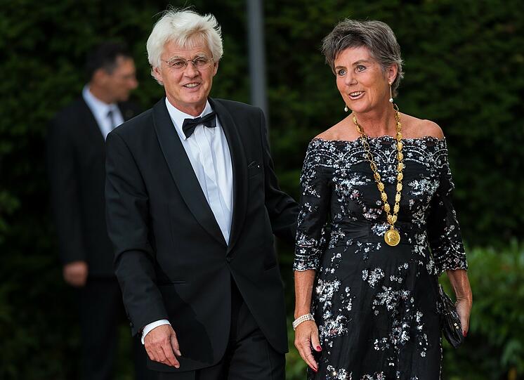 Die Bayreuther Oberbürgermeisterin Brigitte Merk-Erbe (Bayreuther Gemeinschaft) und ihr Ehemann Thomas Erbe