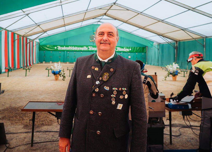 Klaus Lehnert ist erster Gildenmeister der traditionsreichen Schützengilde "Winzerer Fähndl"