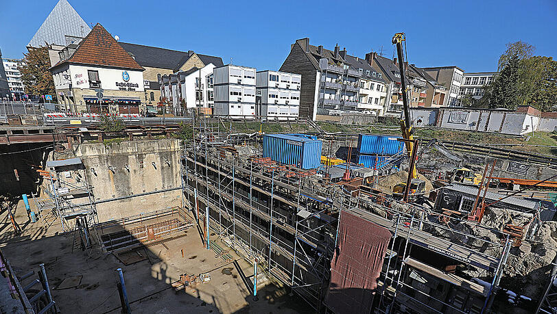 Die Einsturzstelle: Im Prozess um den Einsturz des Kölner Stadtarchivs wurde am Freitag das Urteil verkündet. Die Einsturzstelle: Im Prozess um den Einsturz des Kölner Stadtarchivs wurde am Freitag das Urteil verkündet.