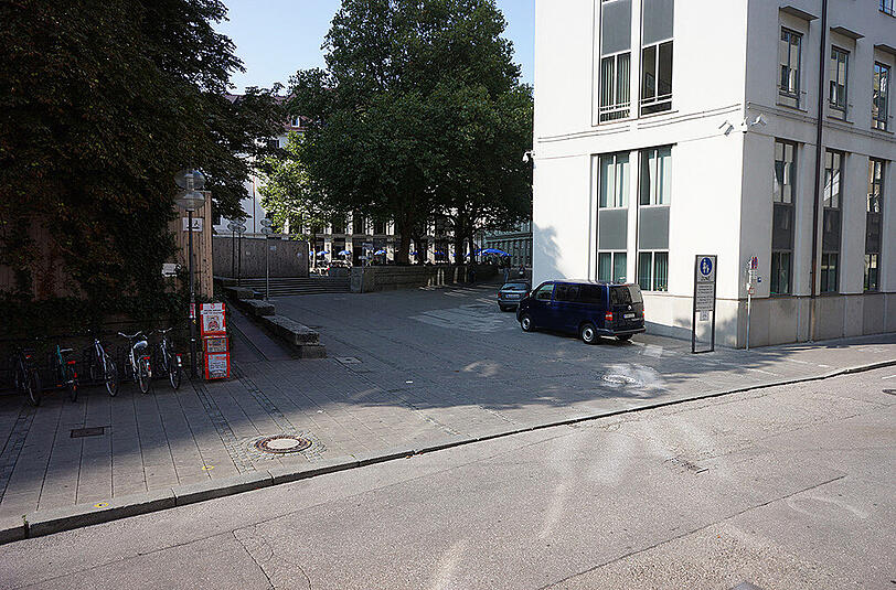 Frauenplatz: Auch von der anderen Seite aus gesehen werden Augustinerstraße und Frauenplatz besser vereint sein.