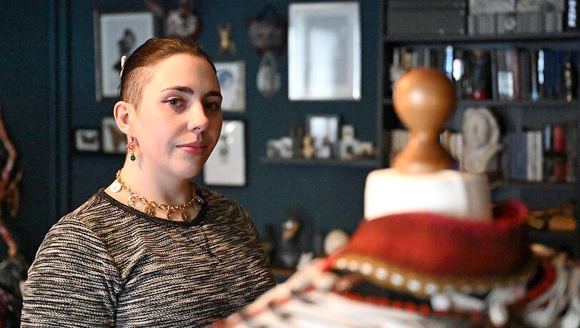 Toni hat in ihrer Jugend zum Cosplay gefunden.