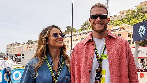 Diletta Leotta und Loris Karius haben eine Blitzliebe hingelegt. Nach der Geburt ihrer Tochter krönten sie ihre Beziehung nun mit einer Traumhochzeit.
