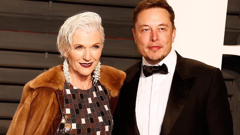 Maye Musk ist erfolgreiches Model und die Mutter von Elon Musk.