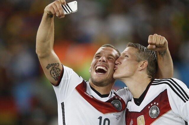 Mindestens so süß wie Brangelina: Schweini und Poldi.