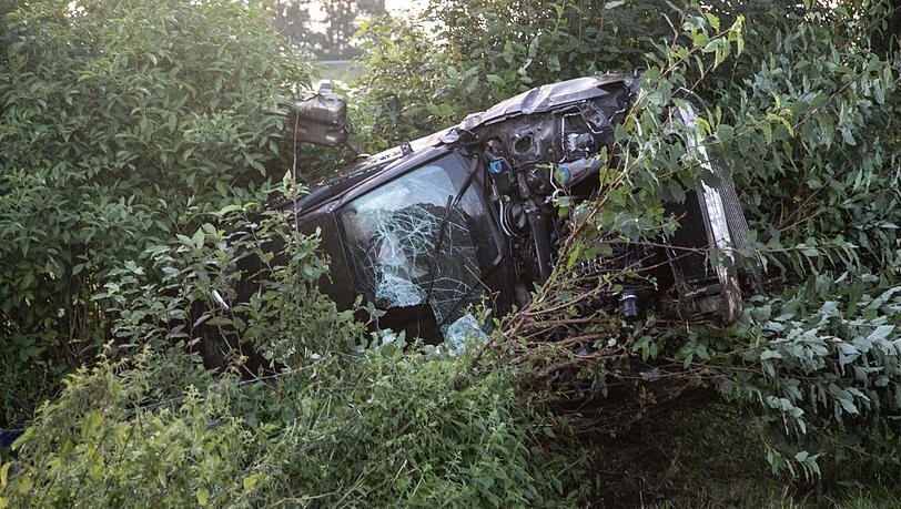 Die Unfallstelle an der A8 Richtung Salzburg bei Neukirchen. Die Unfallstelle an der A8 Richtung Salzburg bei Neukirchen.