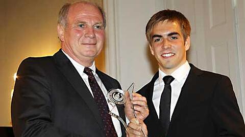 Preisträger Hoeneß (l.) und Laudator Lahm.