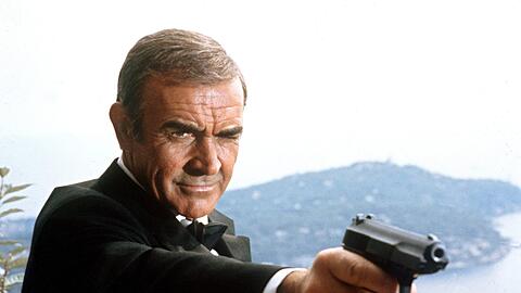 Der erste "James Bond" Sean Connery feiert seinen 85. Geburtstag. Mehr Fotos des eleganten Schotten in der Bilderstrecke.