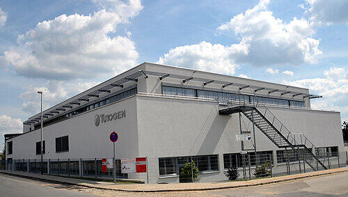 Die Pharma-Firma Tutogen in Neunkirchen am Brand. Die Pharma-Firma Tutogen in Neunkirchen am Brand.