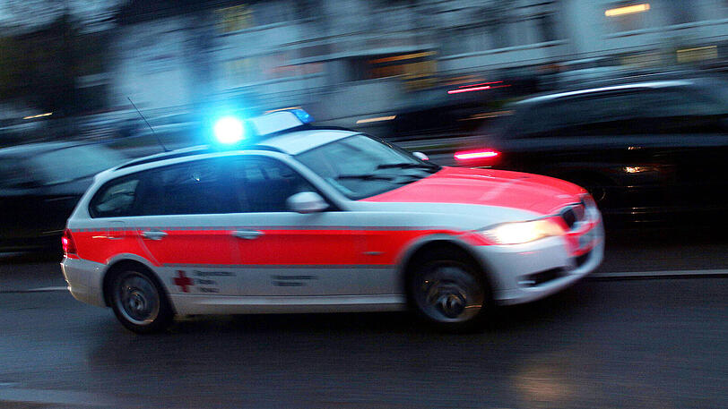 Der Notarzt konnte nur noch den Tod des 61-Jährigen feststellen. (Symbolbild)