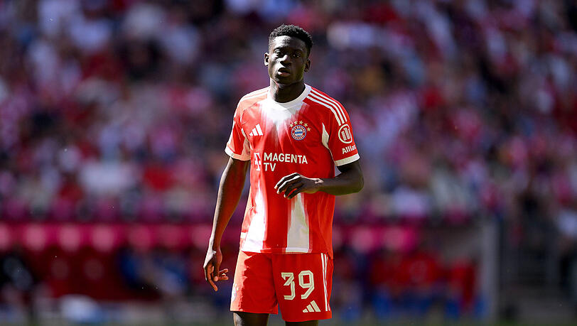 Bara Sapoko Ndiaye kam während seiner Leihe in der Rückrunde auf vier Einsätze für den FC Bayern. Bara Sapoko Ndiaye kam während seiner Leihe in der Rückrunde auf vier Einsätze für den FC Bayern.