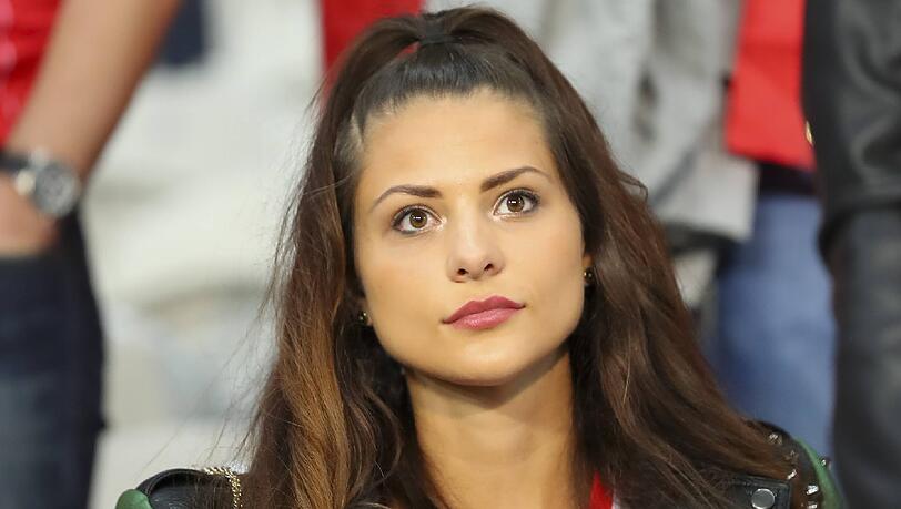 Amina ist die Freundin des Schweizers Haris Seferovic. Amina ist die Freundin des Schweizers Haris Seferovic.