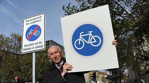 Lichtet für Radler den Schilderwald: KVR-Chef Wilfried Blume-Beyerle.