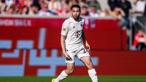 Raphael Guerreiro vom FC Bayern hatte sich Anfang Mai verletzt.
