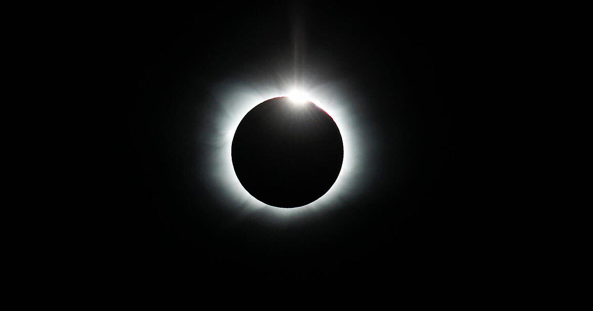 Total solar eclipse in video: Follow the spectacle here