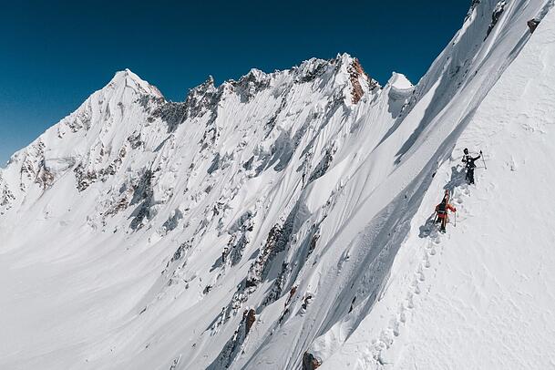 Bisherigen Informationen zufolge geschah das Unglück auf dem Berg Laila Peak, der auf diesem Bild zu sehen ist (Archivbild). Bisherigen Informationen zufolge geschah das Unglück auf dem Berg Laila Peak, der auf diesem Bild zu sehen ist (Archivbild).