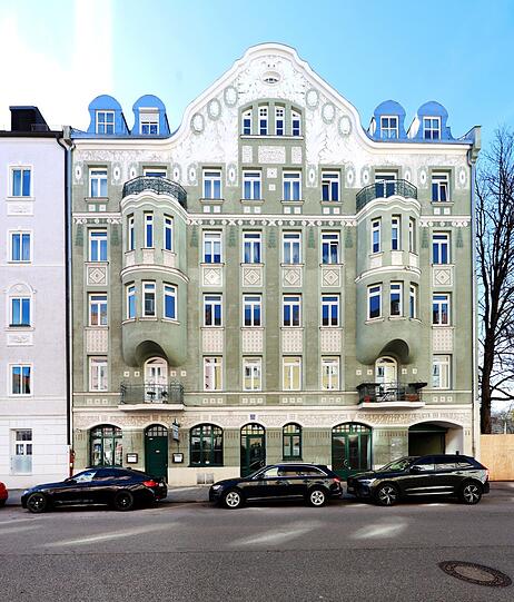 Gründerzeit vom Feinsten in der Elsässer Straße.