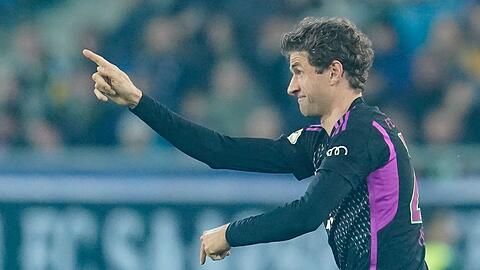Thomas Müller fordert nach der Pokal-Blamage den vollen Fokus auf das Bundesliga-Topduell bei Borussia Dortmund.