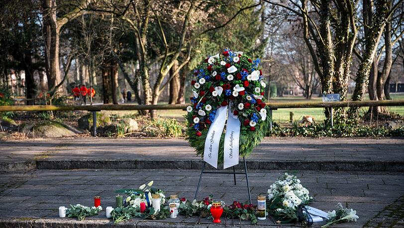 Ein Jahr nach der Gewalttat wollen nun Wissenschaftler eine Umfrage starten. (Archivbild)
