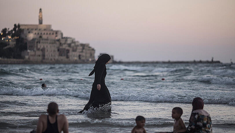 In rund 30 französischen Kommunen sind Burkinis am Strand verboten worden. In rund 30 französischen Kommunen sind Burkinis am Strand verboten worden.