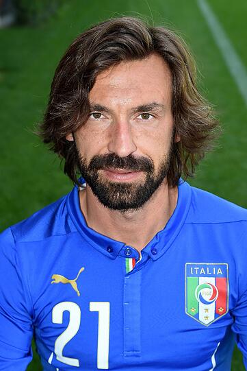 Andrea Pirlo (35, Italien): War 2006 der Schlüssel zum Weltmeistertitel Italiens. Dort macht man sich Sorgen, dass Pirlo dem Klima in Brasilien (Manaus! 80 Prozent Luftfeuchtigkeit!) nicht gewachsen sei. Doch selbst aus dem Stand spielt Pirlo weiter die schönsten Pässe der Welt.
