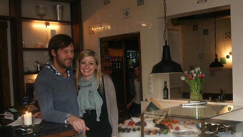 Reinkommen, Fisch aussuchen, schlemmen - so funktioniert das im Lokal von André Bahlo und Pamela Knötzinger. Reinkommen, Fisch aussuchen, schlemmen - so funktioniert das im Lokal von André Bahlo und Pamela Knötzinger.