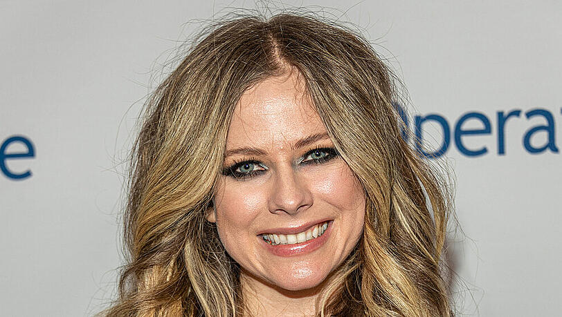 Avril Lavigne will etwas zurückgeben. Avril Lavigne will etwas zurückgeben.