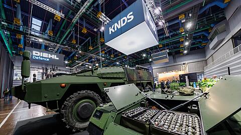 Messestand von KNDS bei der N&uuml;rnberger Fachmesse Enforce Tac.
