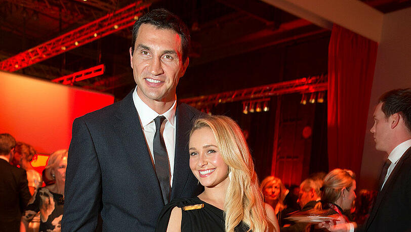 Wladimir Klitschko und Hayden Panettiere erwarten in Kürze ihr erstes Kind Wladimir Klitschko und Hayden Panettiere erwarten in Kürze ihr erstes Kind