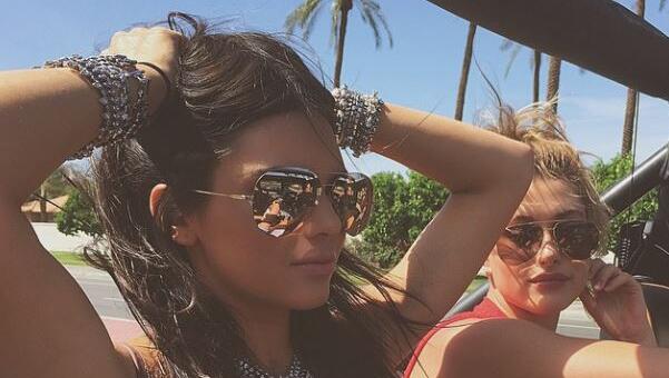 Kendall Jenner und Hailey Baldwin Kendall Jenner und Hailey Baldwin