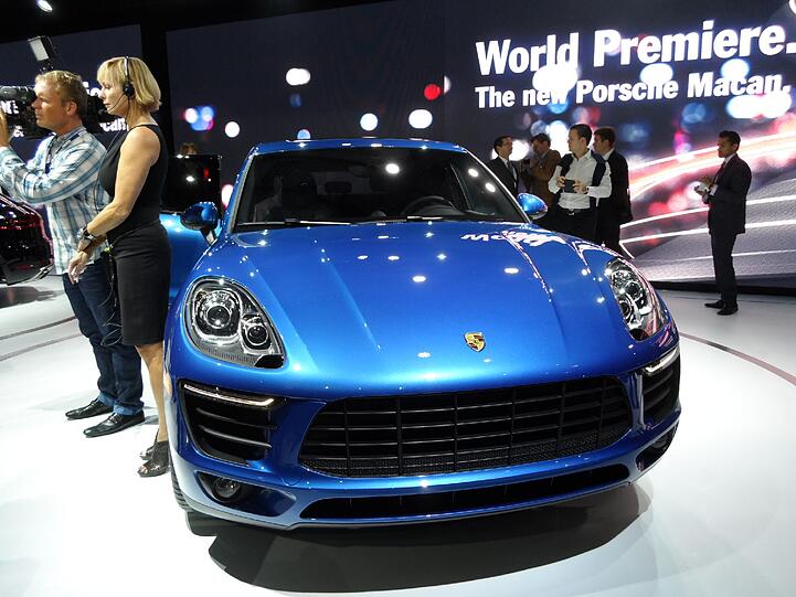 Großer Auftritt für einen kompakten Allzweck-Sportler: Der neue Porsche Macan feierte in Los Angeles Weltpremiere.