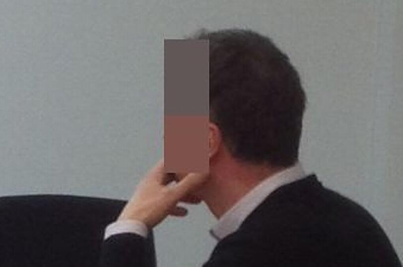 Der Münchner Arzt Thomas B. (45, Name geändert) vor dem Münchner Amtsgericht.