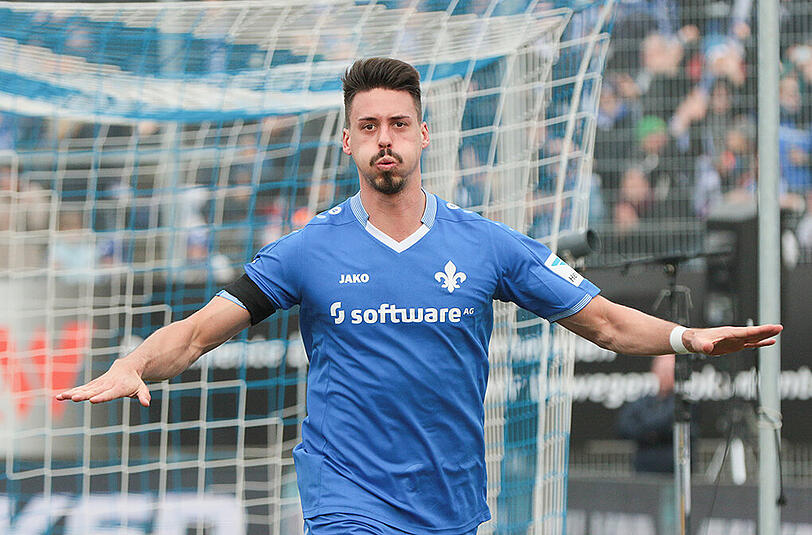 Sandro Wagner findet, dass Fußballer in der Bundesliga zu wenig Geld verdienen.