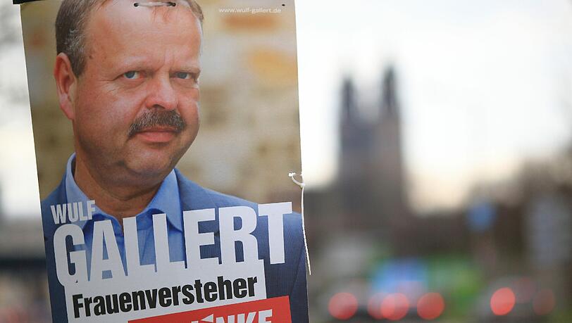 Foto und Text sprechen beim Plakat des Kandidaten der Linken Wulf Gallert für sich. (Landtagswahl Sachsen-Anhalt 2016) Foto und Text sprechen beim Plakat des Kandidaten der Linken Wulf Gallert für sich. (Landtagswahl Sachsen-Anhalt 2016)