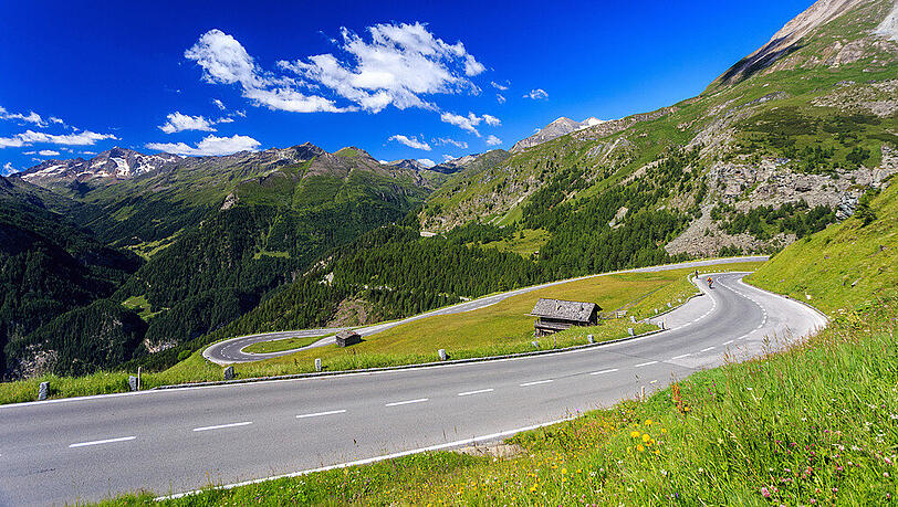 Das österreichische Bundesland Tirol ist nun offiziell ein Risikogebiet. Das österreichische Bundesland Tirol ist nun offiziell ein Risikogebiet.