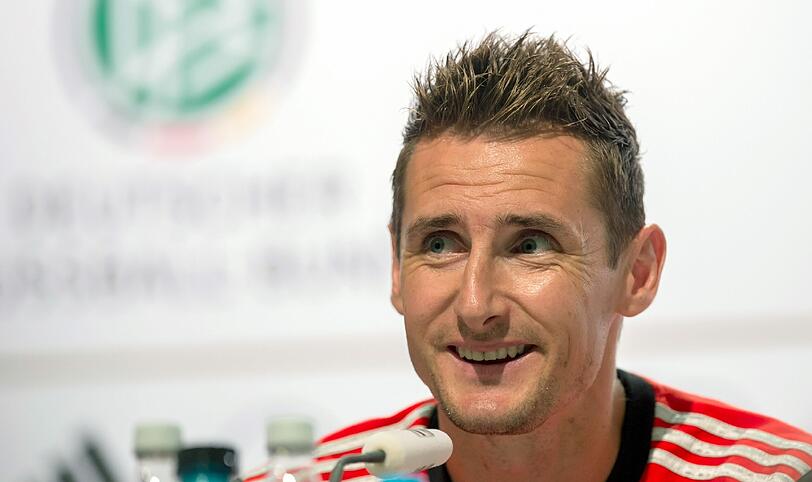 Miroslav Klose auf der Pressekonferenz vor dem Argentinienspiel.