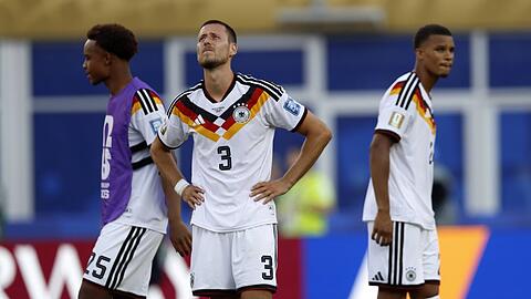 Frust pur - nicht nur bei den ausgeschiedenen DFB-Stars, sondern bei Millionen Menschen, die bis sp&auml;tnachts vor dem TV sa&szlig;en.