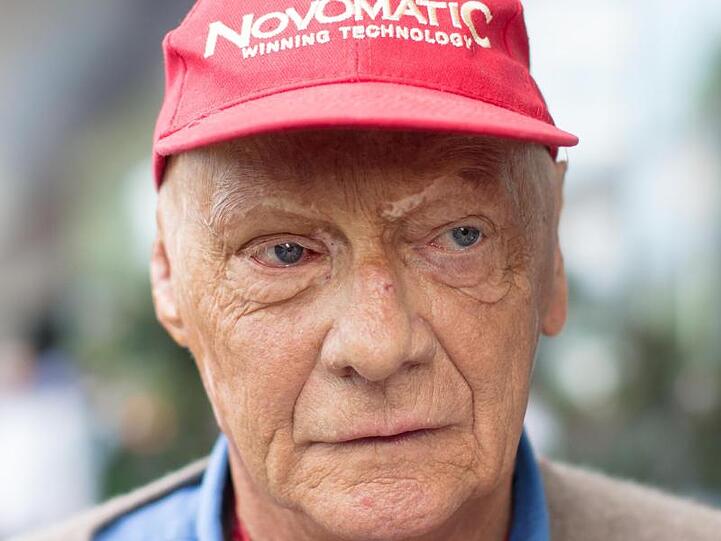Formel-1-Legende Niki Lauda geht es laut seinem Sohn besser.