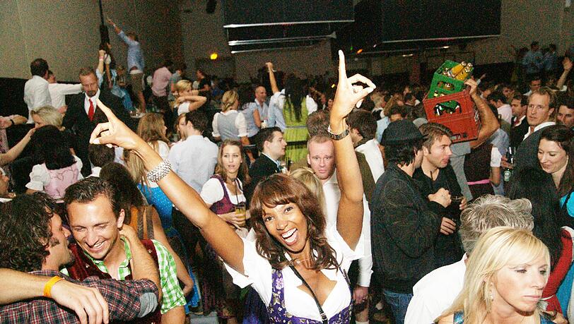 Ausgelassener als sonst: Das „P1“ ist ein Münchner Klassiker – auch für die Apres-Party. Ausgelassener als sonst: Das „P1“ ist ein Münchner Klassiker – auch für die Apres-Party.