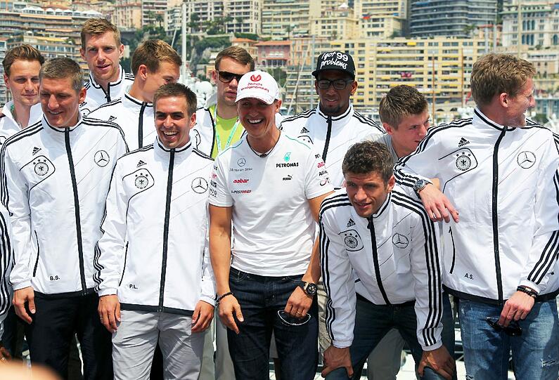 Am Montag steht auch für die Nationalspieler vom FC Bayern wieder Training an. Am Sonntag durften sie allerdings mit den DFB-Kollegen beim Formel 1 Rennen in Monaco nochmal ausspannen.