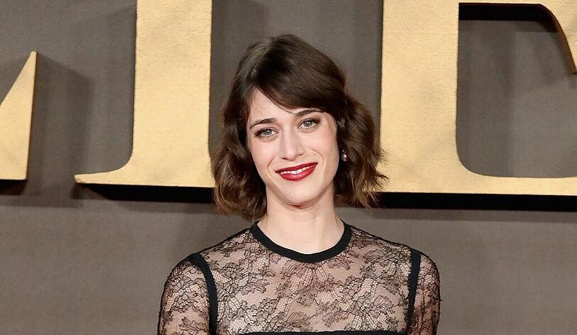 Lizzy Caplan nimmt Kurs auf das "X-Men"-Universum: Sie verhandelt über eine Rolle in "Gambit".
