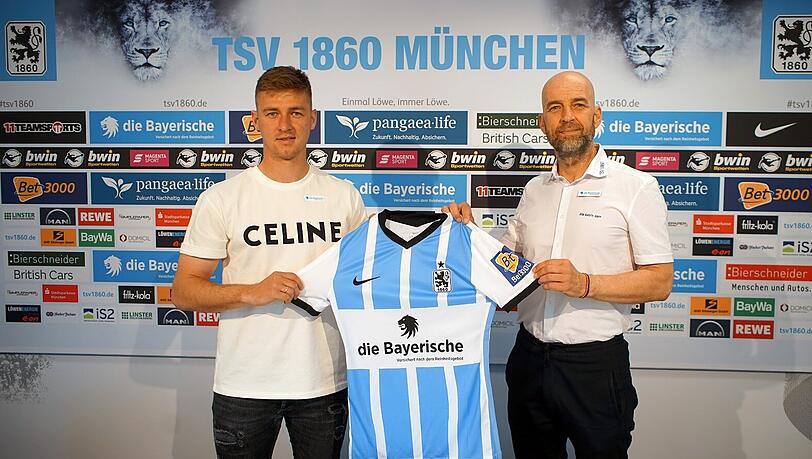 Martin Kobylanski (l.) mit Sport-Geschäftsführer Günther Gorenzel. Martin Kobylanski (l.) mit Sport-Geschäftsführer Günther Gorenzel.